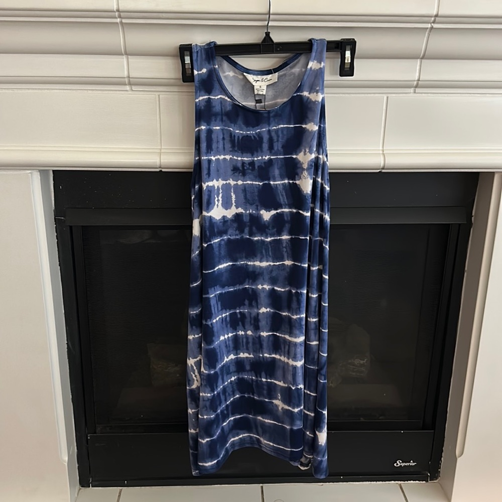 NWT- Sugar and Cream Dress with pockets